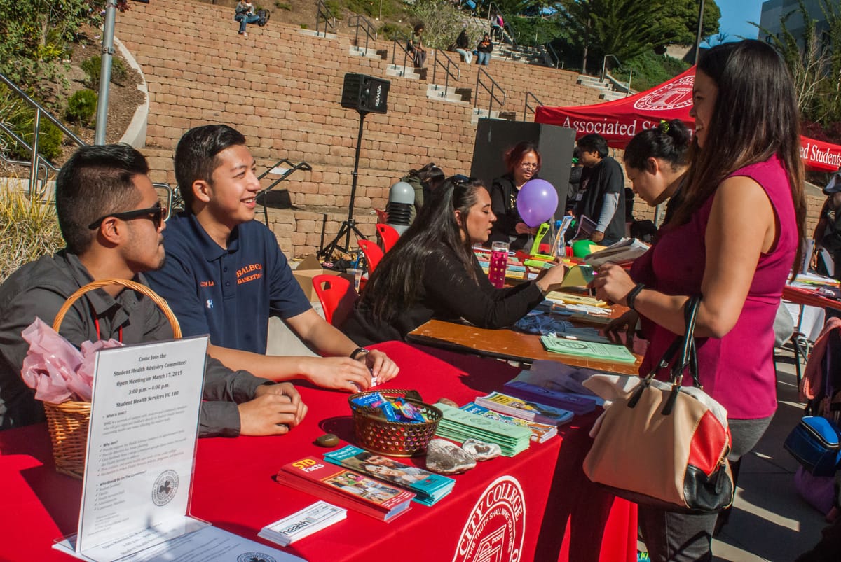 Campus clubs come together to gain City College student’s interest