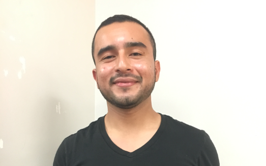 Salvadoran refugee opens poetry world