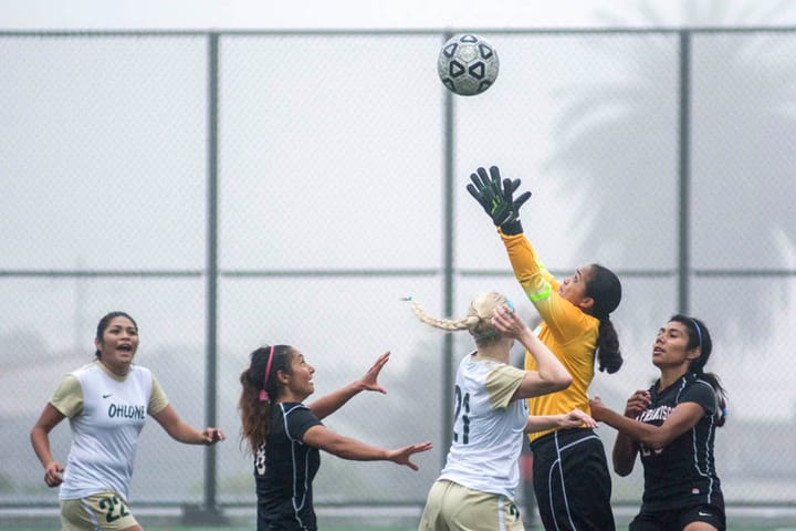 Ram’s make the best of a gray day