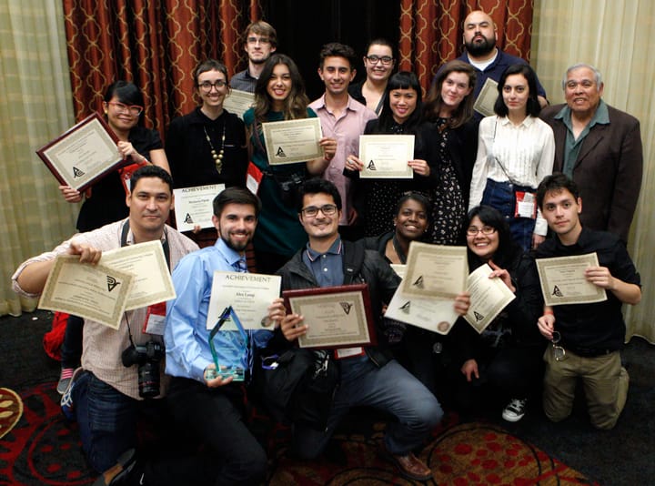 Journalism students win 22 awards at state convention