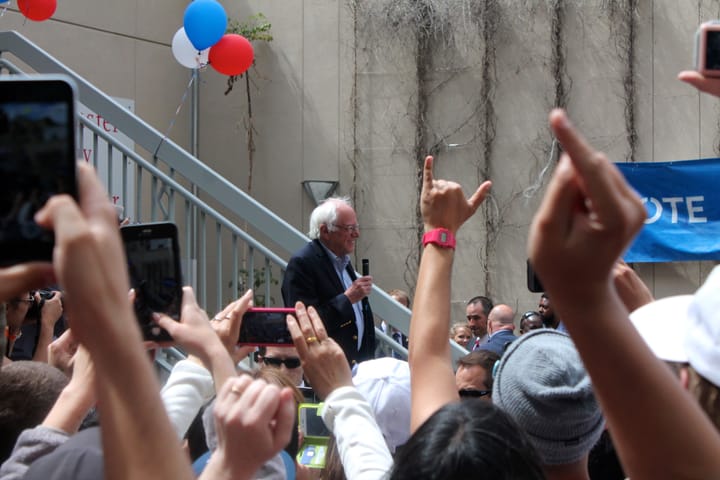 Bernie Sanders Electrifies City College Crowd