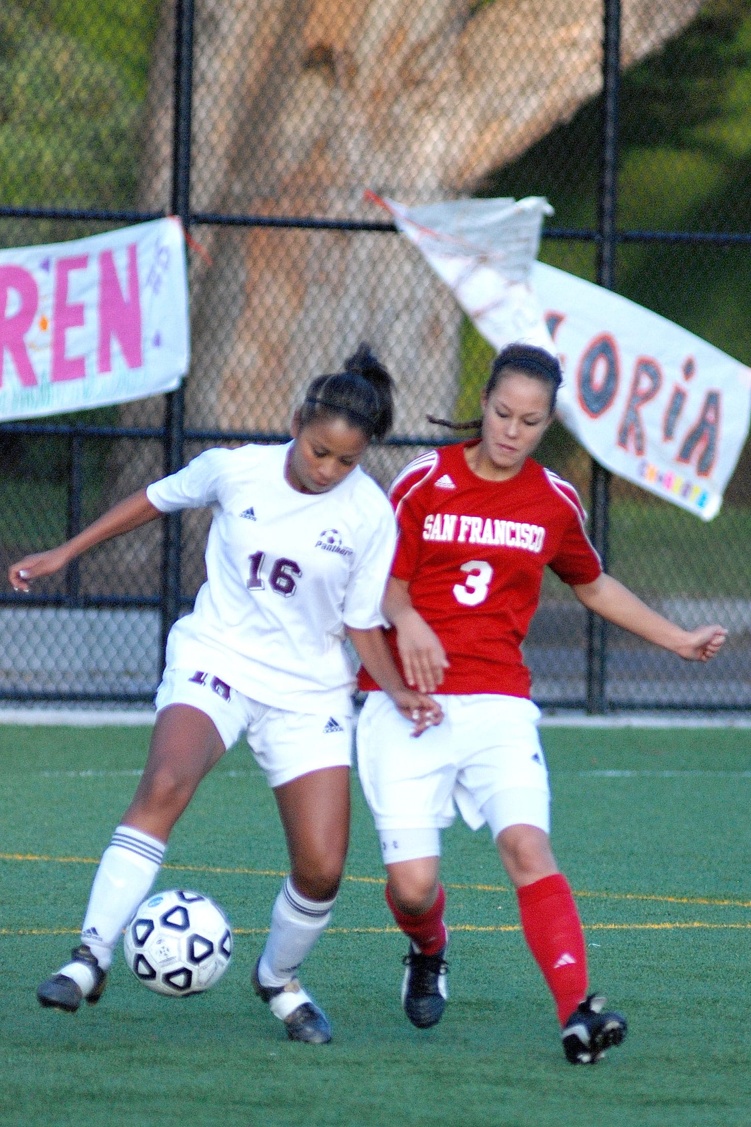 DSC_1015 City College Julie Alba (3), battles Hartnell defender Amparo Olivo (16), for possession in the second half of their final game on Nov. 13. RAMSEY EL-QARE / THE GUARDSMAN