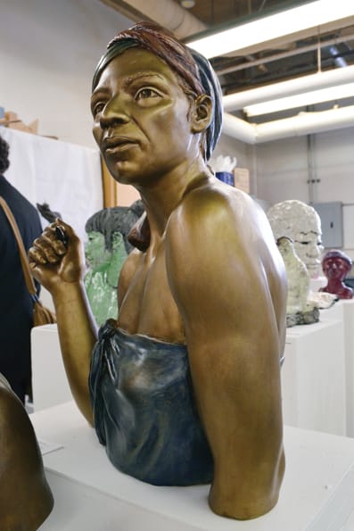 8_PhotoCulture_Auction_Alati_Color_27