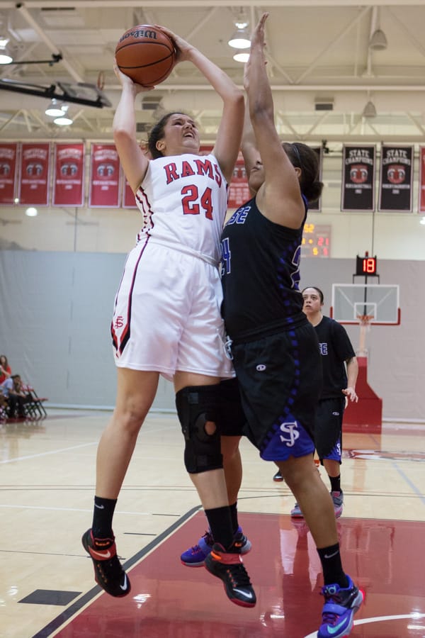 City College Women's Basketball defeats San Jose City College 67-48. Feb. 6, 2015. Photo by Khaled Sayed