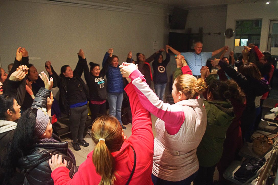 La Colectiva de Mujeres gather at the office of the Day Labor Program to plan their protest of the cancellation of the labor studies class Working Tales, on Jan. 22. Photo by Victor Tence. 